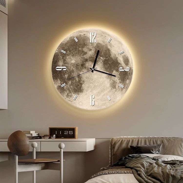 LunaClock™ Illuminated Moon Glow Clock
