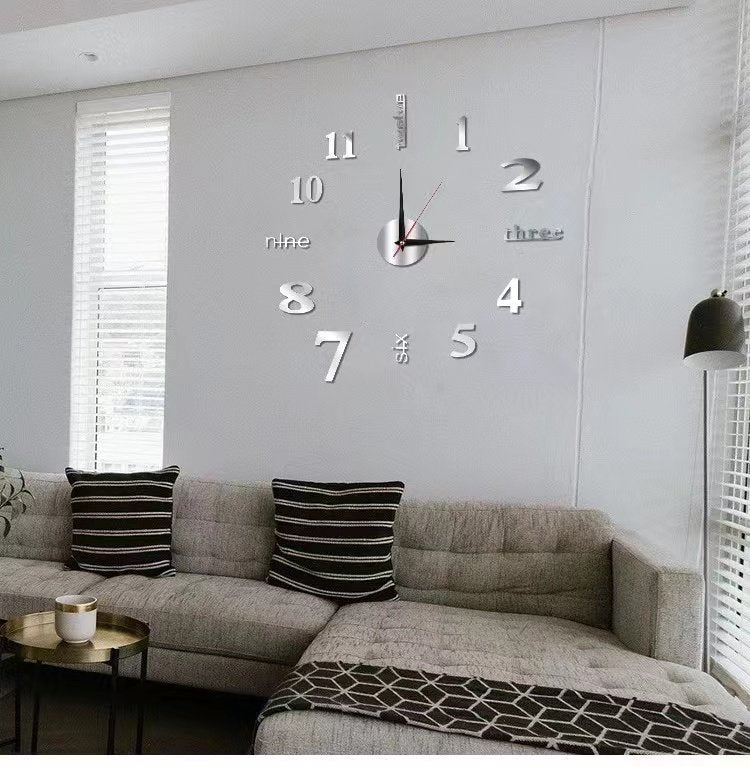 UrbanClock™ Modern Home Statement
