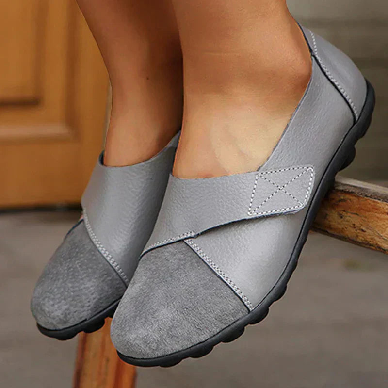 EaseLuxe™ – Modern Orthopedic Slip-On Shoes for Women