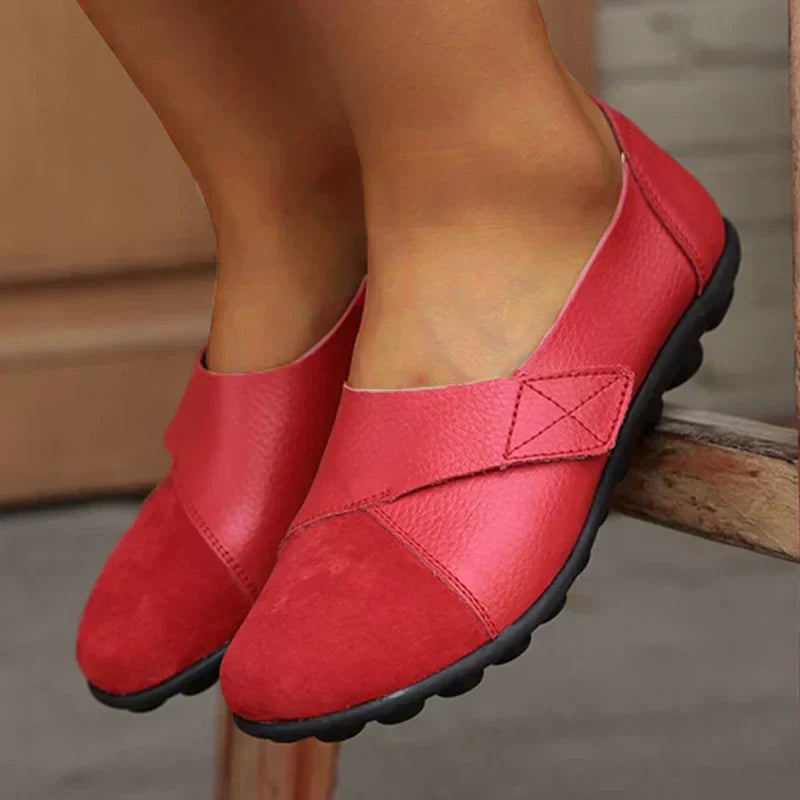 EaseLuxe™ – Modern Orthopedic Slip-On Shoes for Women