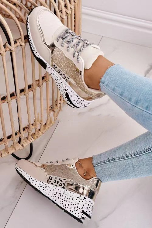 OrthoLift™ – Orthopedic Women's Sneakers with Platform for Maximum Comfort