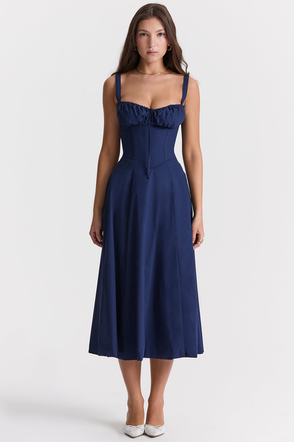 Soleil™ Flattering Flowing Silhouette