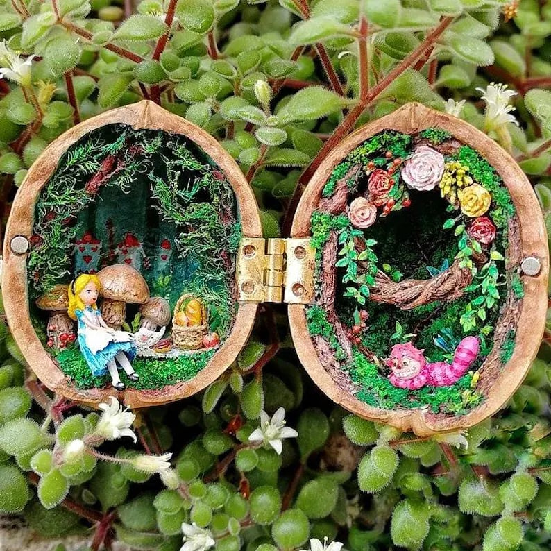 MiniManor™ Dreams Made Miniature