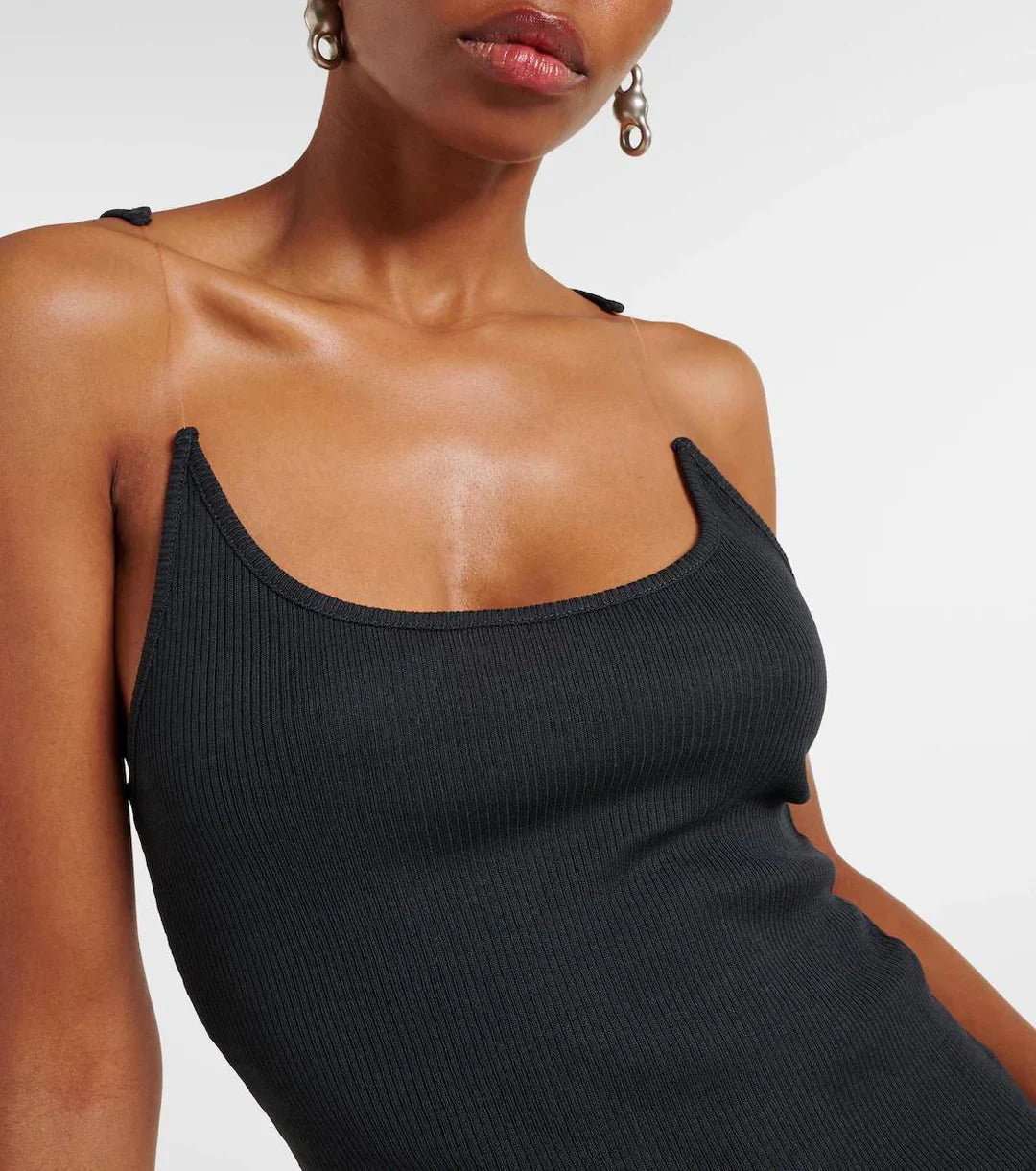Maddisen™ Sleek Silhouette Wear