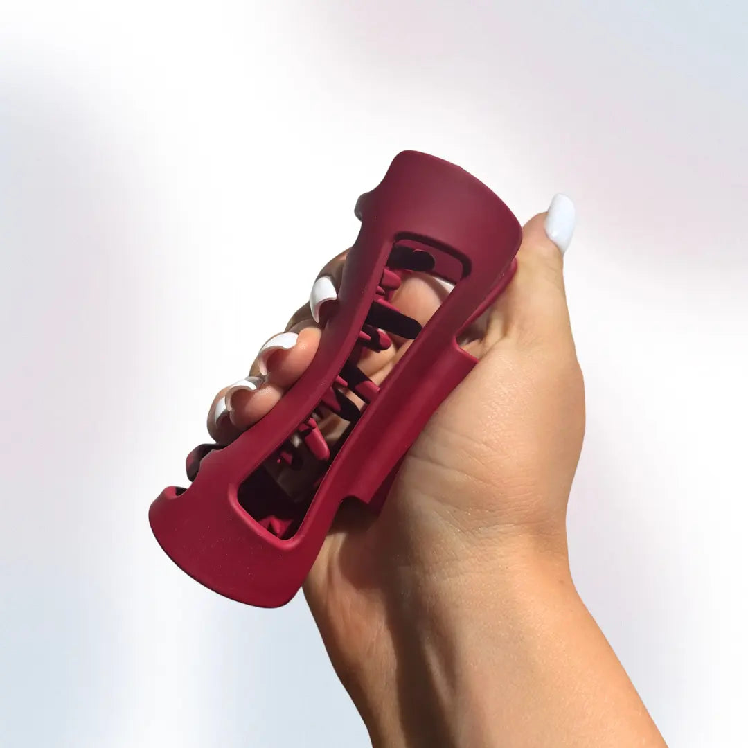 FlexiClip™ Effortless All-Day Hold