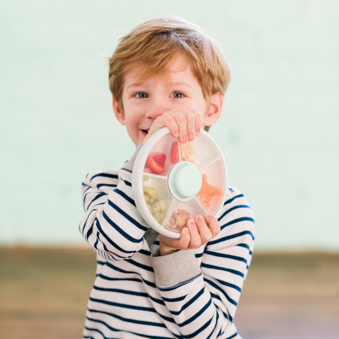 SpinBites™ Smart Snack Keeper