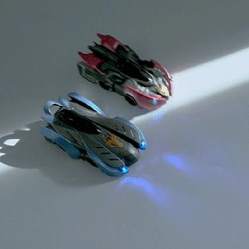 SuperAuto™ Wall-Climbing Thrill Ride