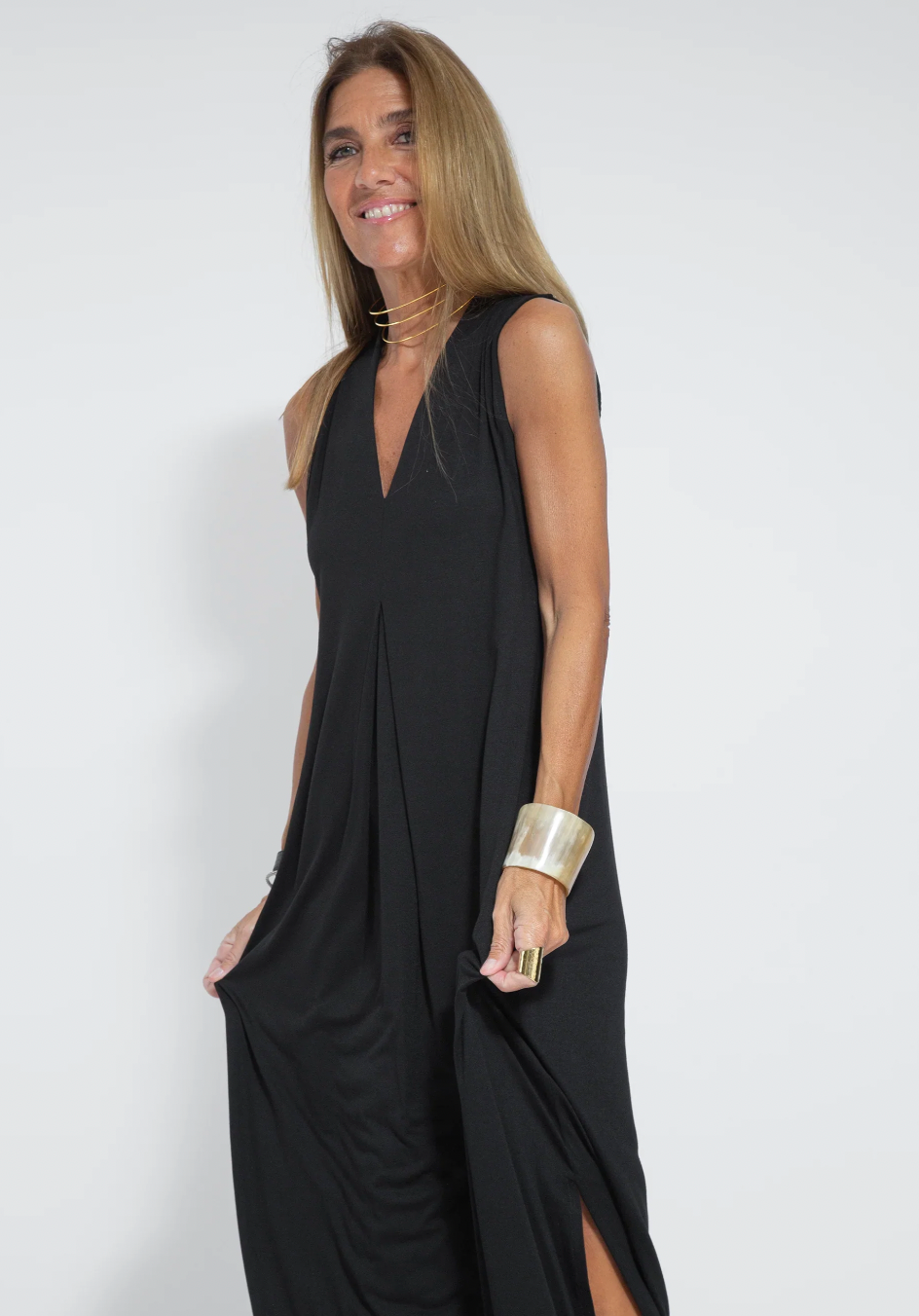 Iris | Elegant Summer Comfort Women's Dress