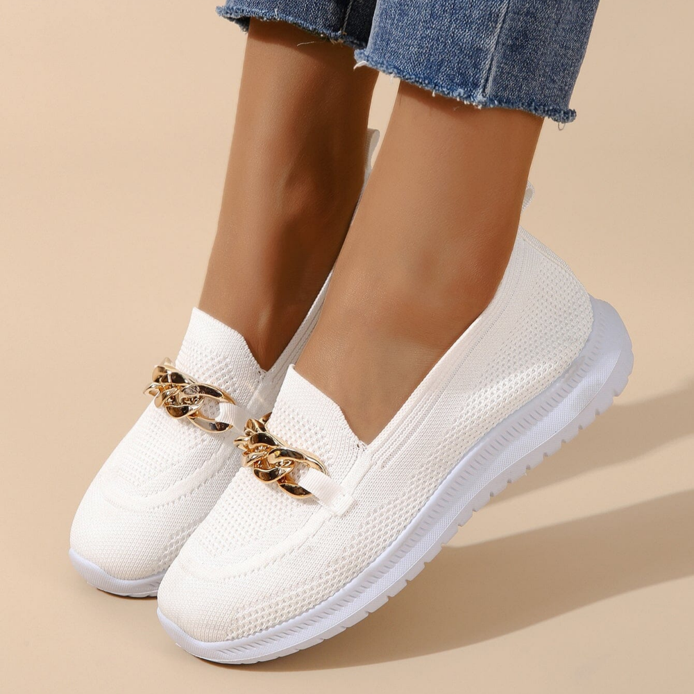 Hadley™ Statement-Making Stride