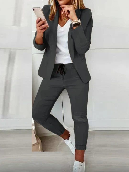 Ludovica | Elegant Timeless Women's Blazer and Suit