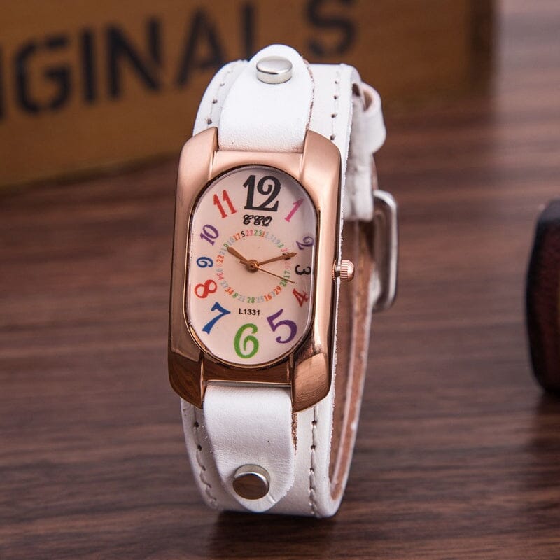 QuartzLuxe™ Chic Retro Watch
