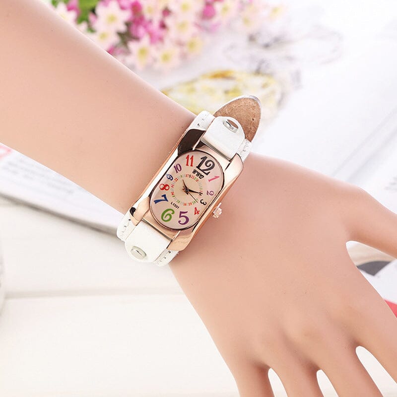 QuartzLuxe™ Chic Retro Watch