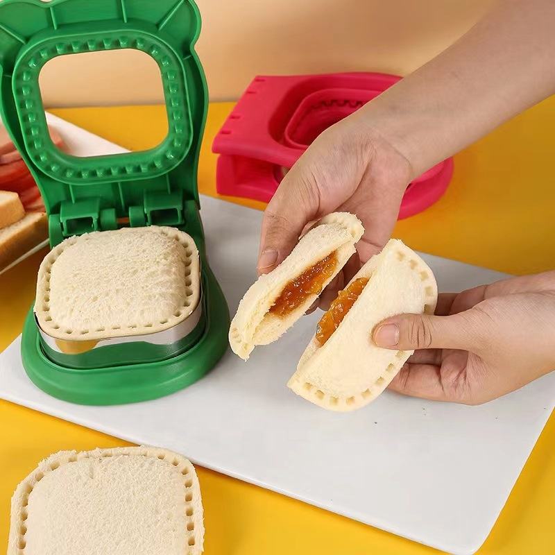 SlicePress™ Perfectly Pressed Bread Slicer