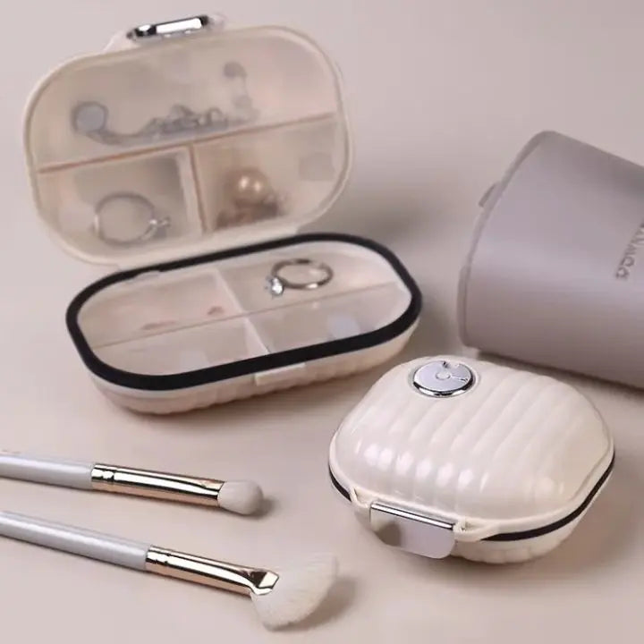 MediMate™ Pocket Pills Keeper