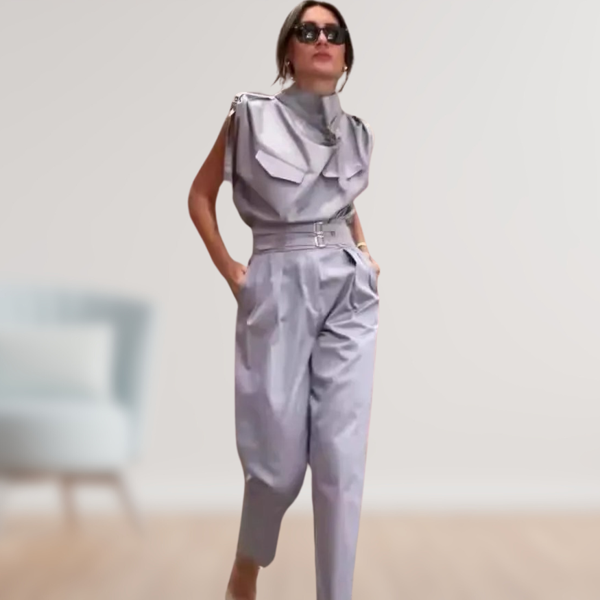 Alicia | Figurschmeichelndes Design mit dekorativem Gürtel Frauenset
