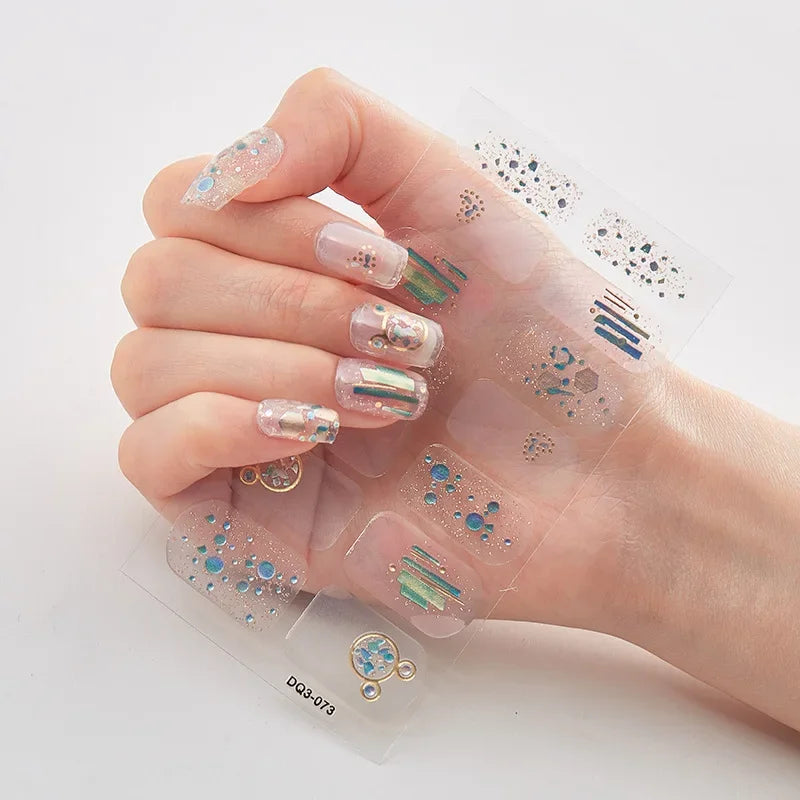 JollyNails™ Creative Holiday Nails