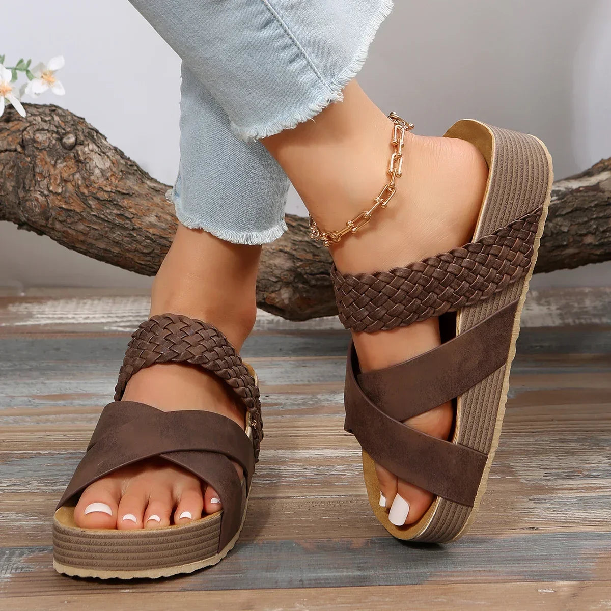 Nikita™ Stylish Cushion Walk
