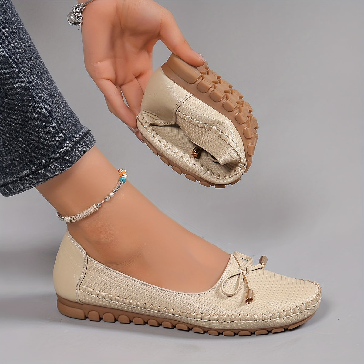 Velurette™ – Elegant Women's Loafers with Bow Design
