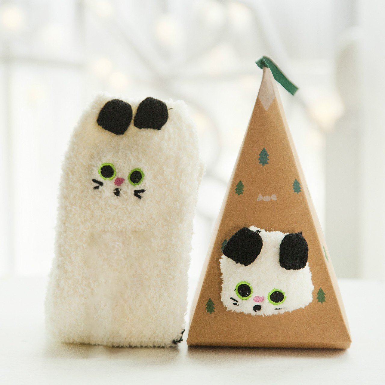 MerryFeet™ Snug Festive Wear