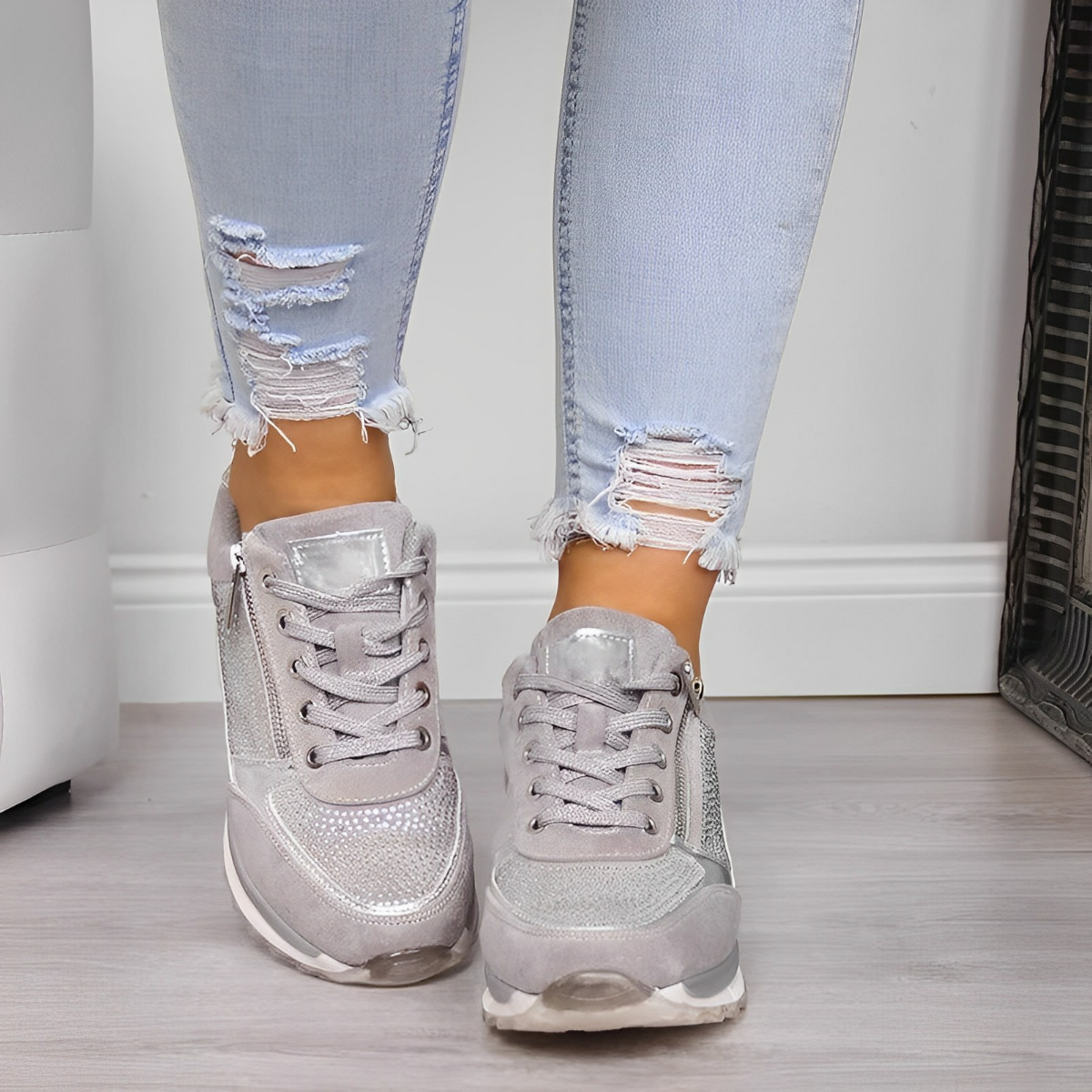 Pro Shoes – Athletic Shoes with Practical Zipper