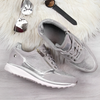 Pro Shoes – Athletic Shoes with Practical Zipper