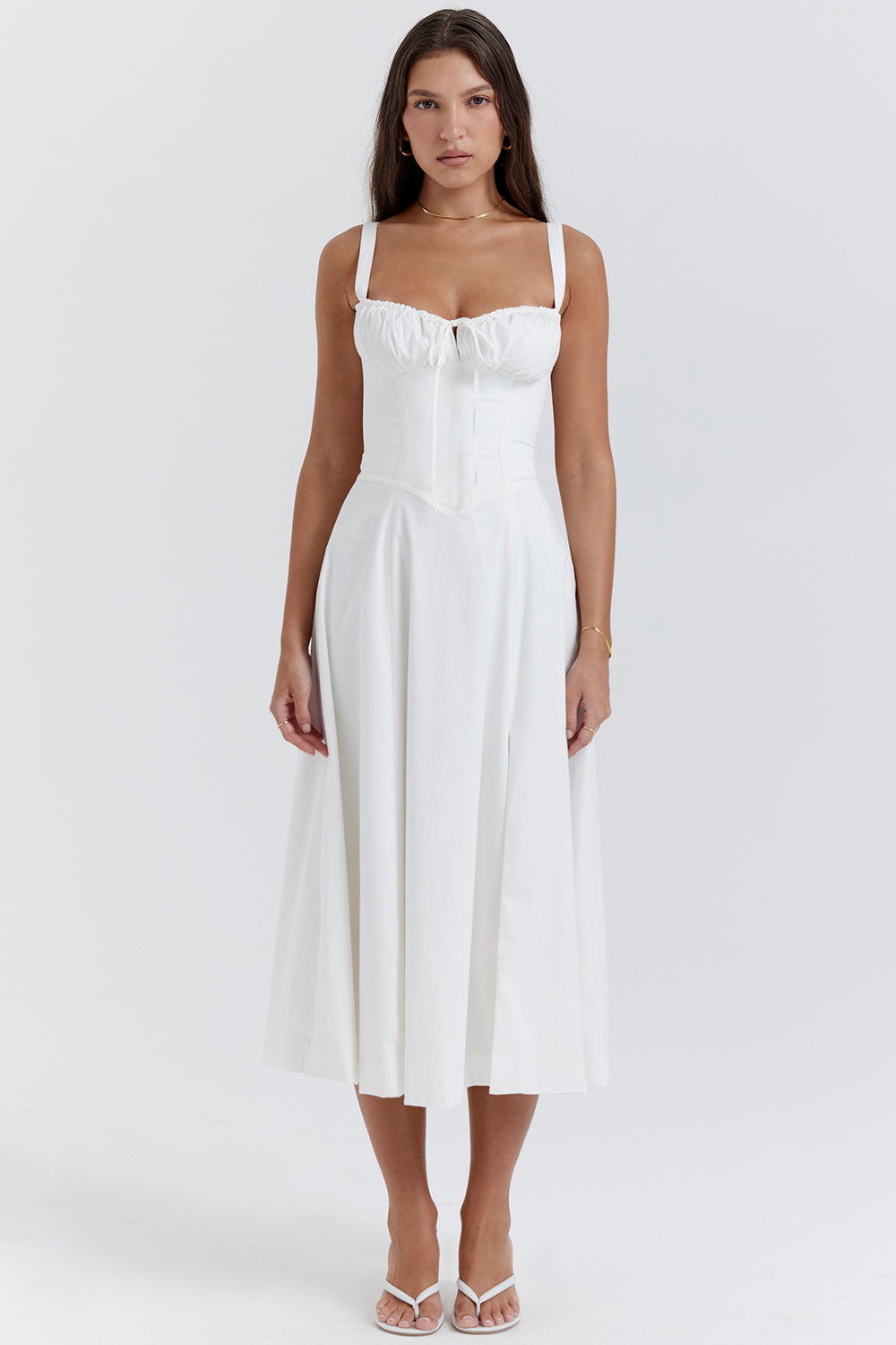 Soleil™ Flattering Flowing Silhouette