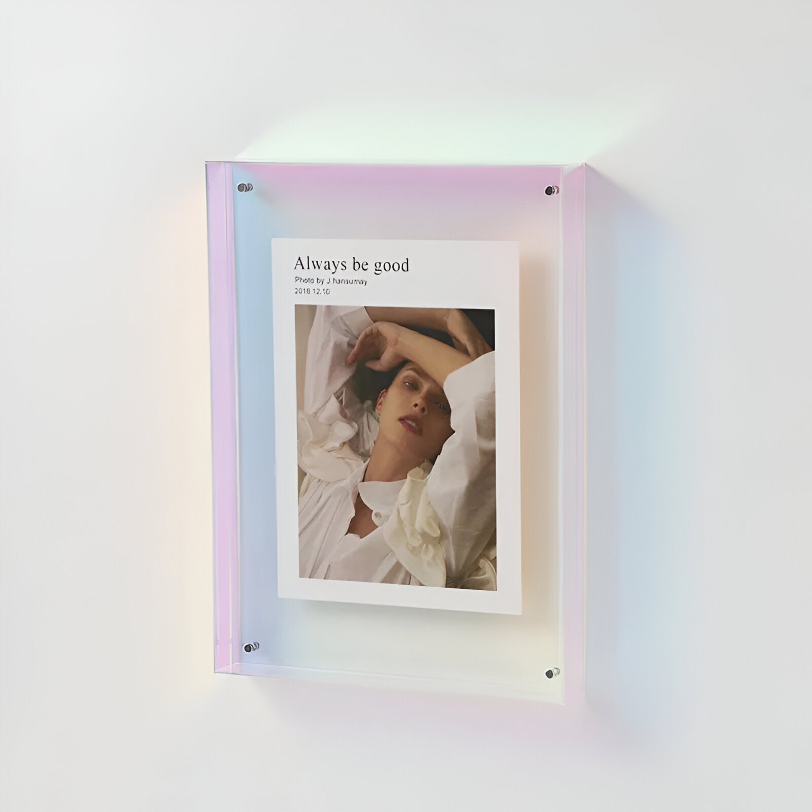 ClearFrame™ Modern Minimalist Showcase