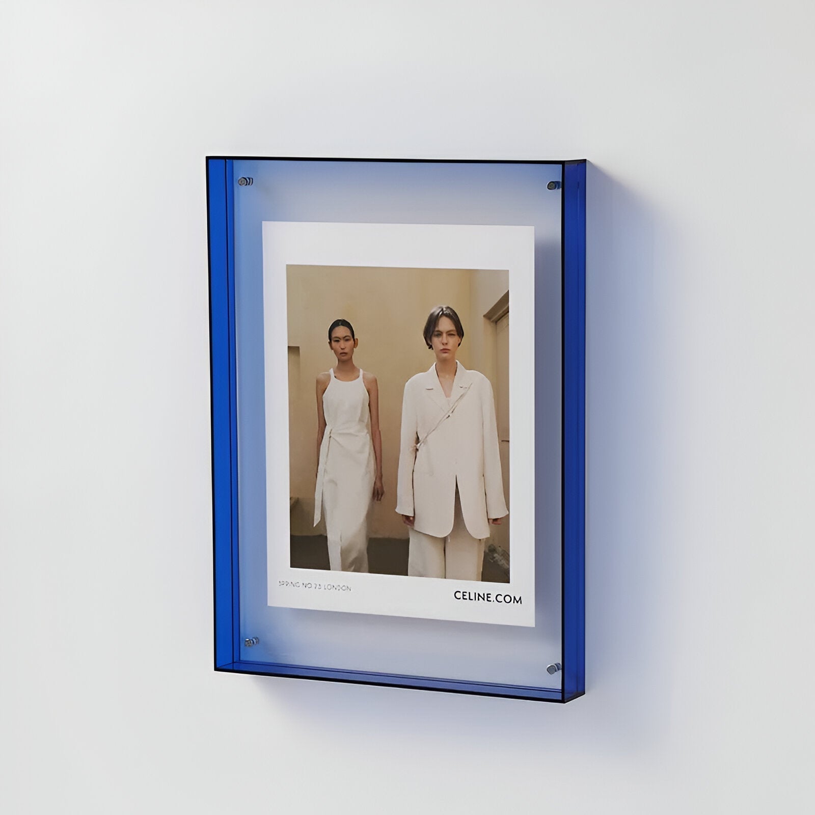 ClearFrame™ Modern Minimalist Showcase