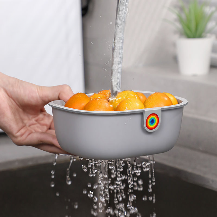 NeatNosh™ Mess-Free Snacking Anywhere