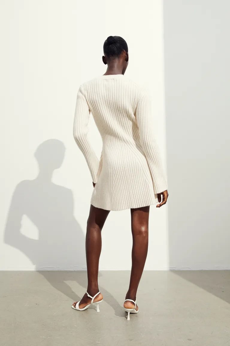 Jamilah™ Streamlined Everyday Elegance