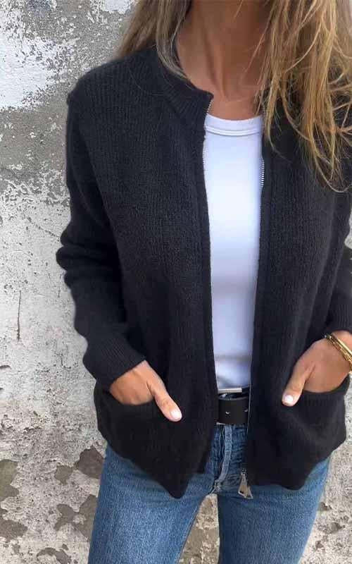 Yasmen™ Lightweight Fashion Warmth