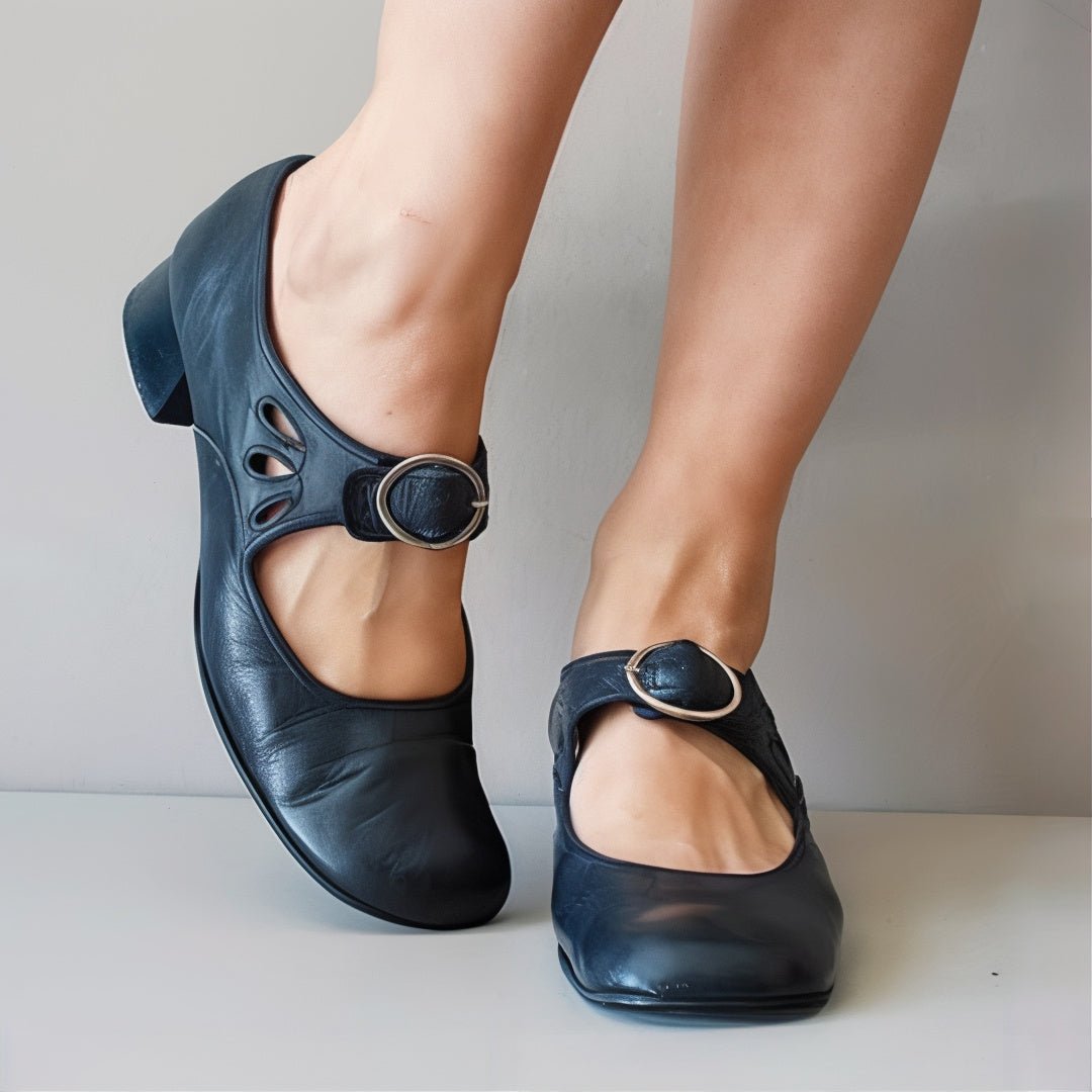 Lizzy - Luxurious Leather Sandals