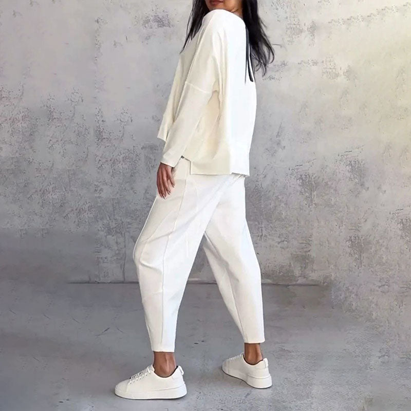 Ilse | Elegant Solid Design Two-Piece Leisure Suit for Women