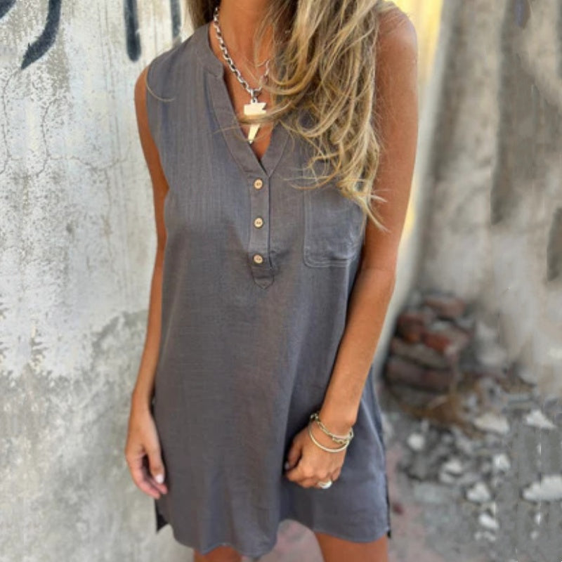 Emmi™ Sleeveless Buttoned Dress